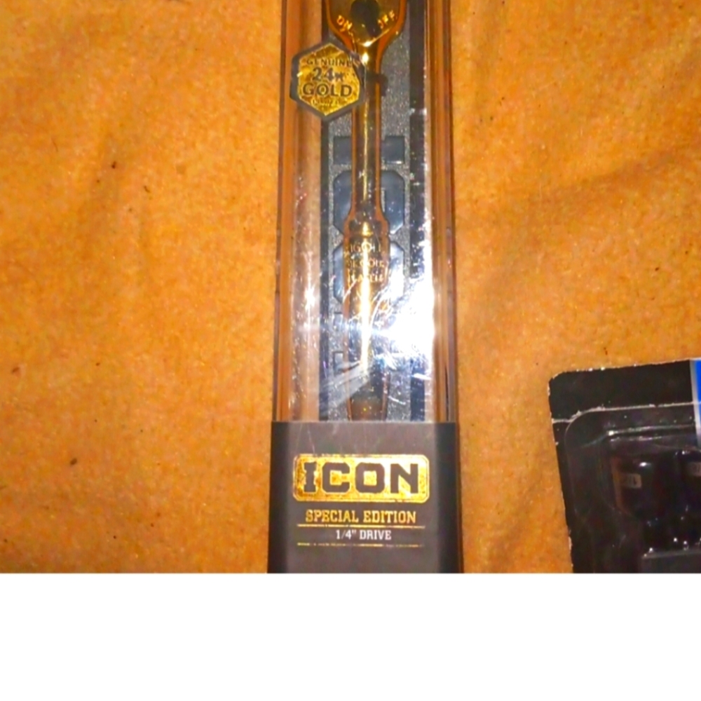 24k gold plated rachet wrench and to nutt sets